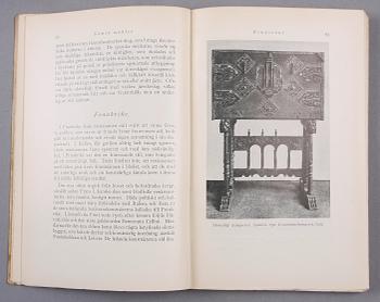 PARTI BÖCKER OCH HÄFTEN, 11 st, mest om möbler, bla "Snickare schatullmakare och ebenister i Stockholm" av Erik Andrén.