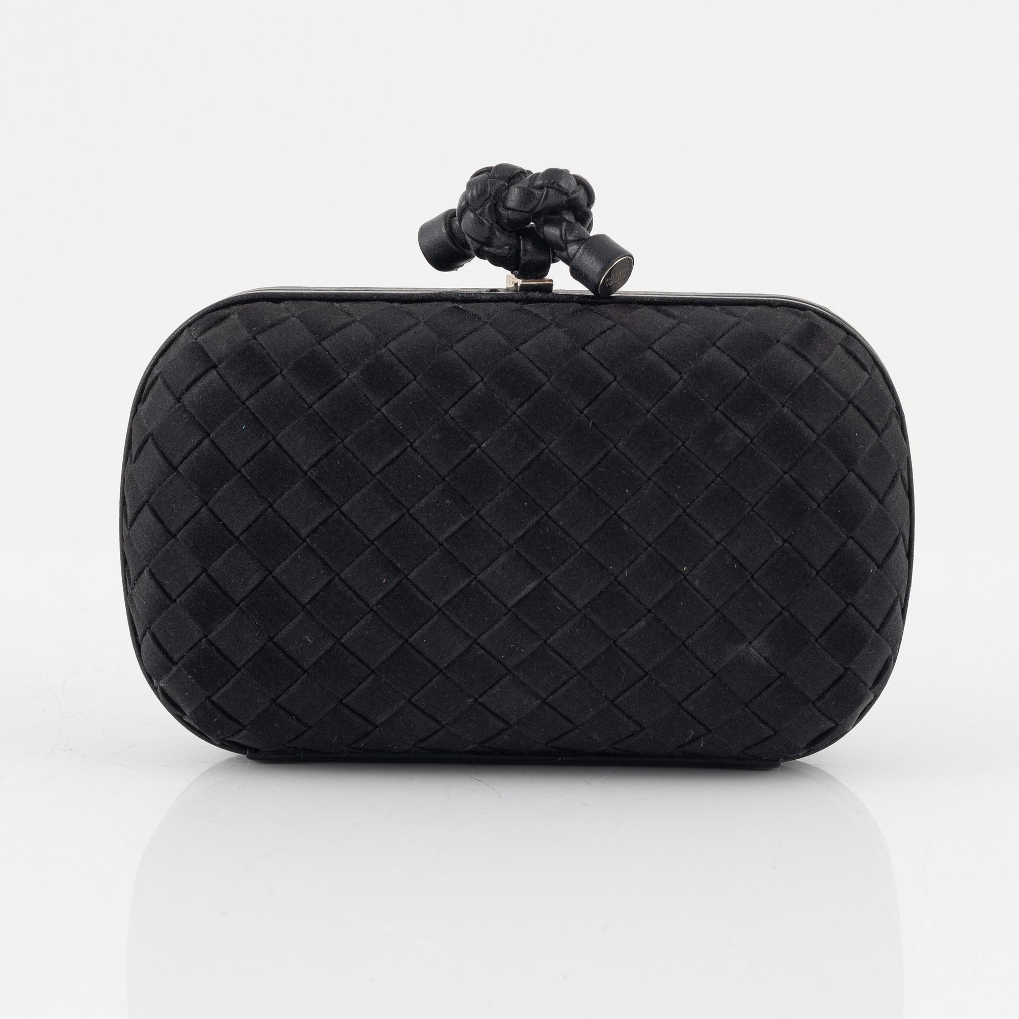 Bottega Veneta, clutch, "New Knot".