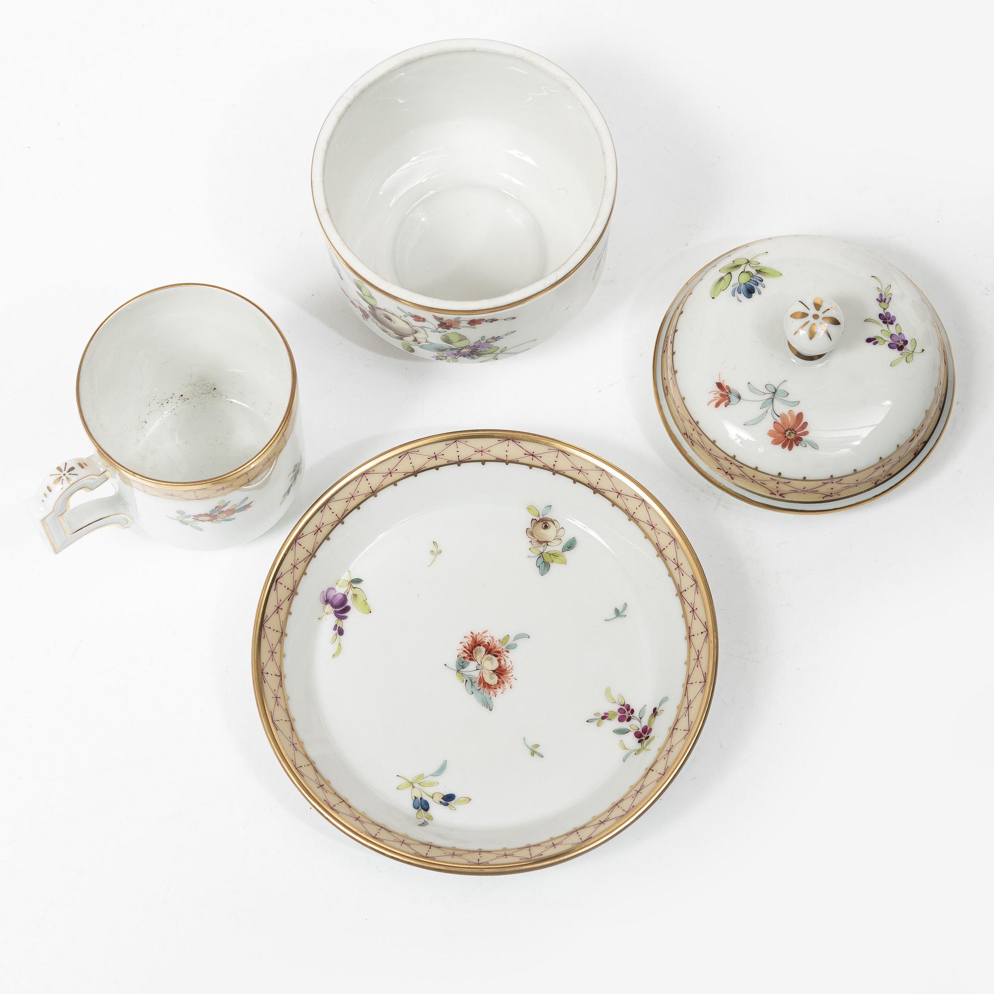 A 13-piece coffee service, Höchst, Germany, 1947-64.