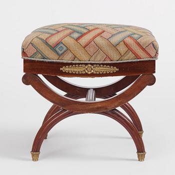 Taburett, Frankrike, sent 1800-tal, Empirestil.