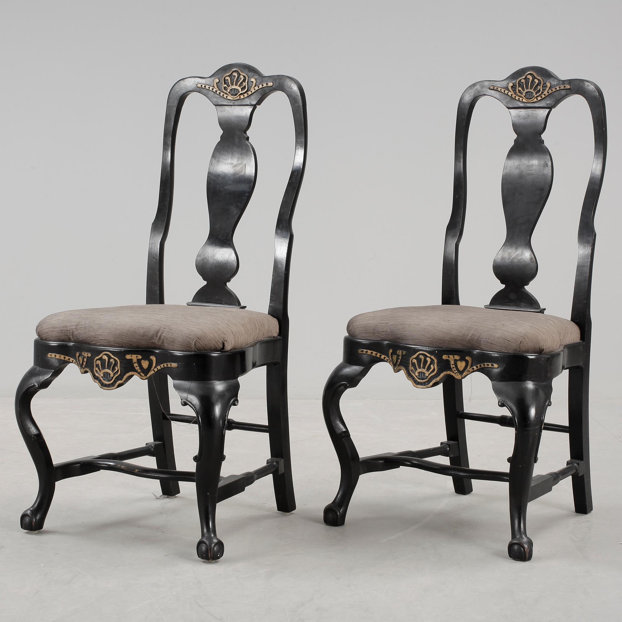 STOLAR, ett par, senbarock/rokoko, 1700-tal.