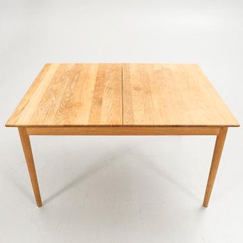 Nirvan Richter, dining table, Norrgavel.