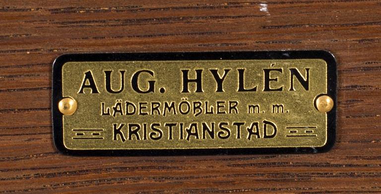 BYRÅ gustaviansk stil  Augusrt Hylén Kristianstad 1900-talets första hälft.