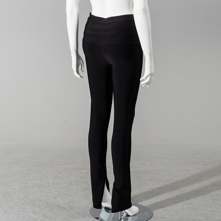 HERVÉ LEGER, byxor/leggings, fransk storlek medium.