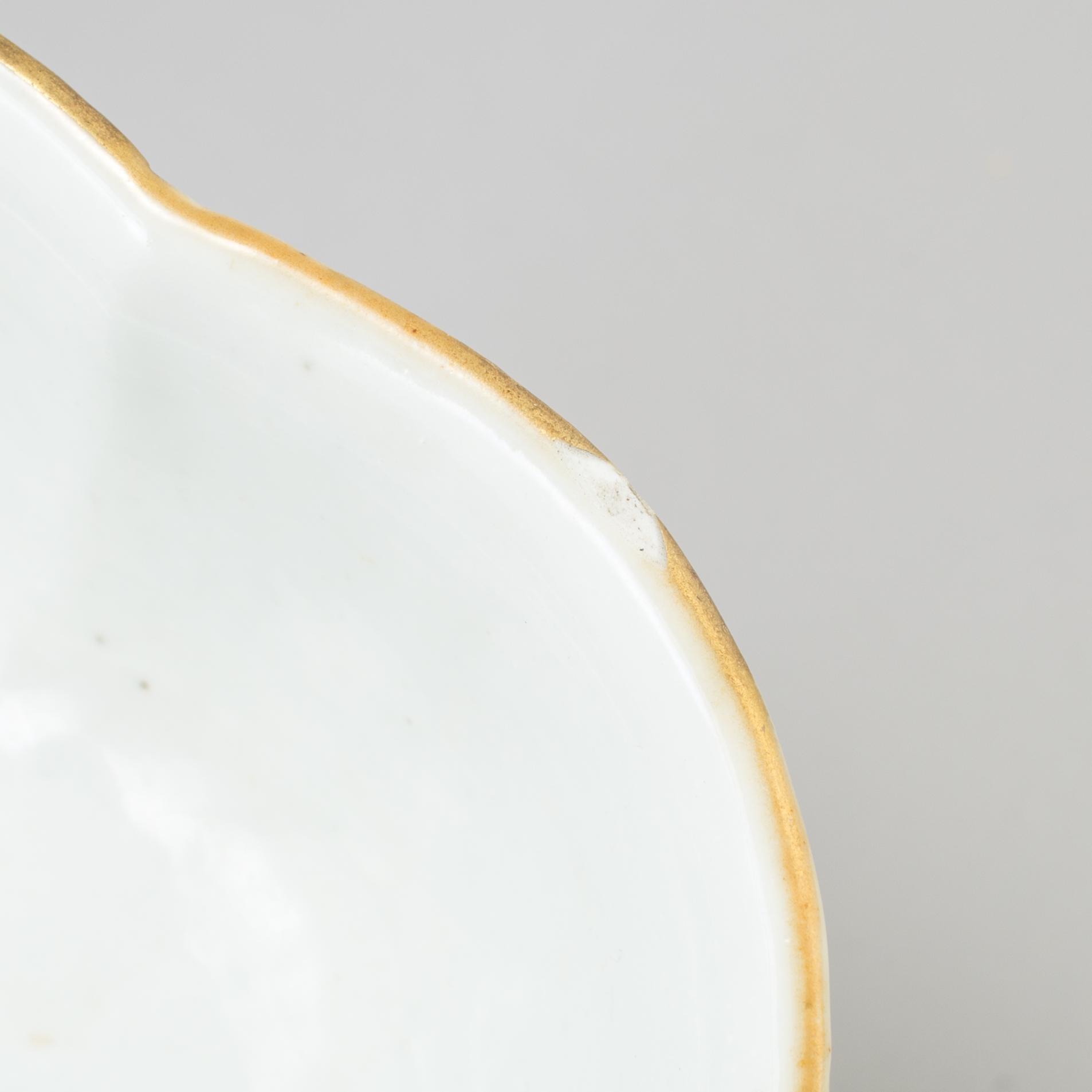Two chinese famille rose footed dishes. Qing dynasty, Tongzhi mark and period (1862-1874).
