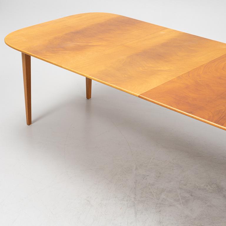 Josef Frank, a model '947' mahogany veneered dining table, Firma Svenskt Tenn, reportedly bought around the year 1992.