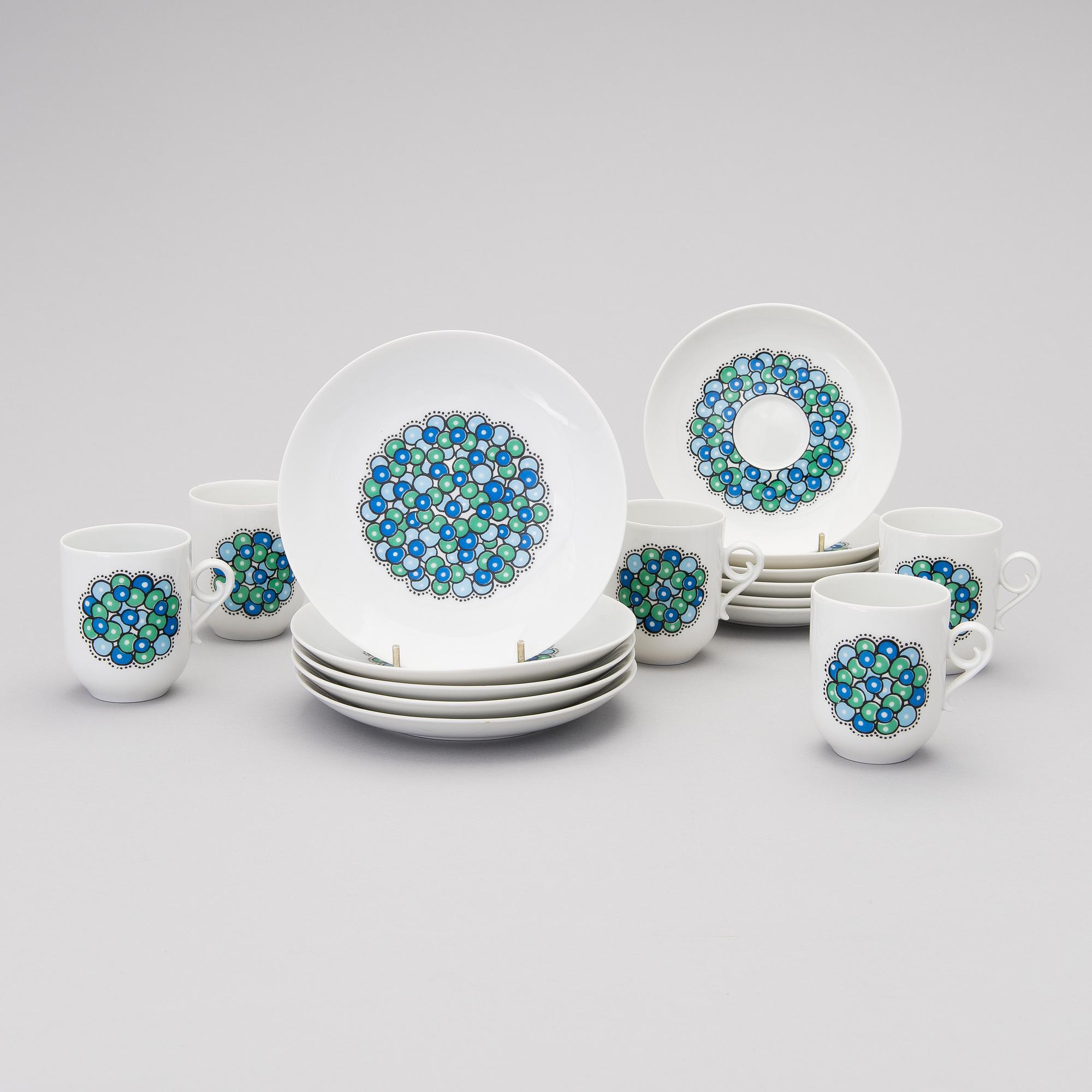 A 10-piece Marina porcelain coffee set by Arabia, 1970s.
