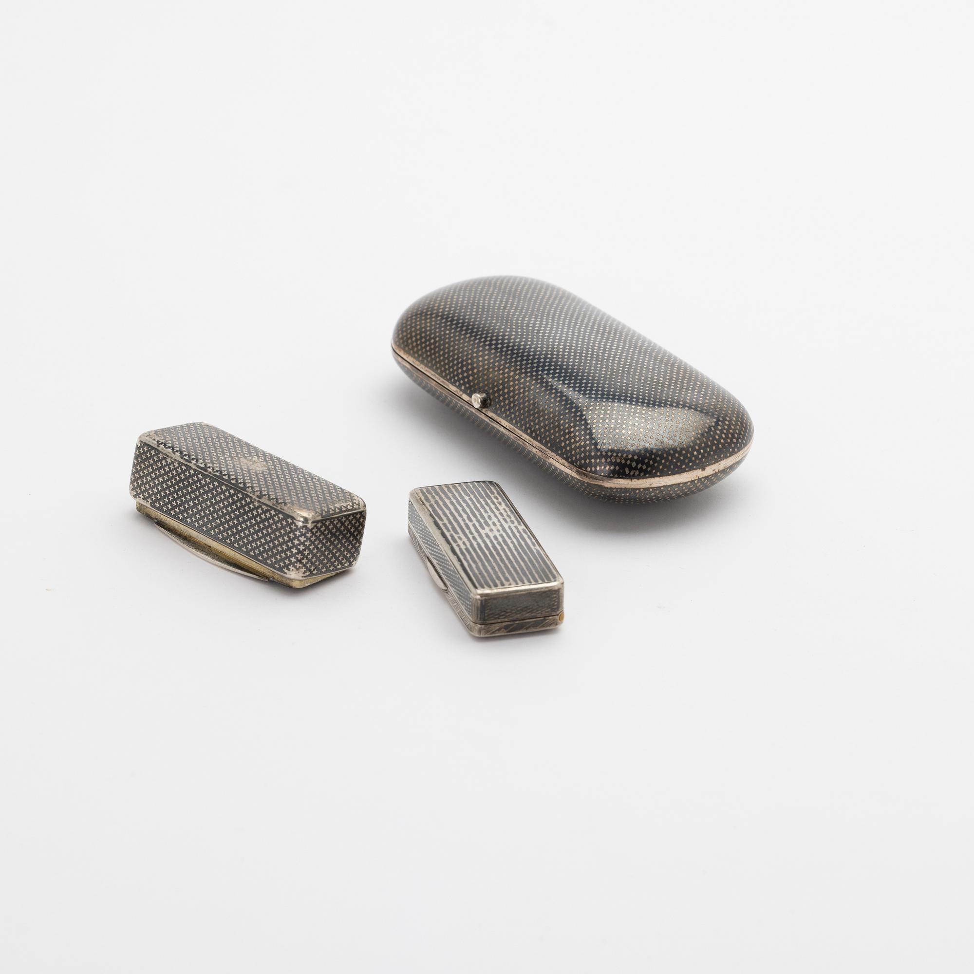 Dosor, tre stycken, silver, Ryssland, 1800-tal.