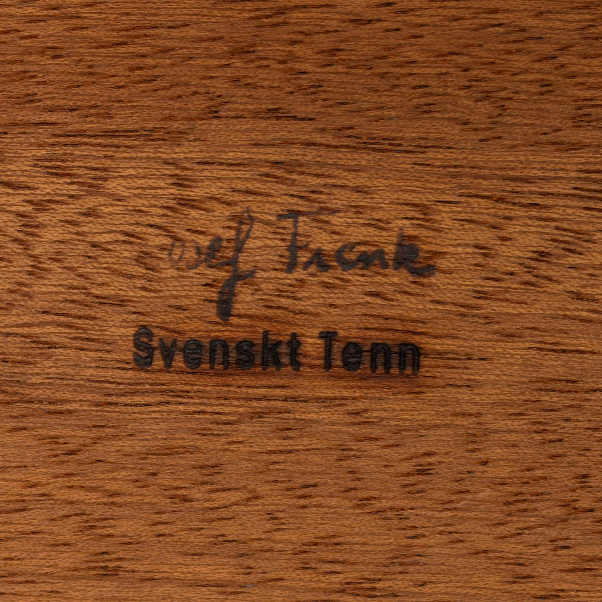 JOSEF FRANK, a model 1333 mahogany table from Firma Svenskt Tenn.