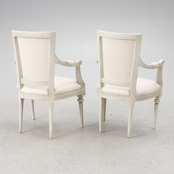 Karmstolar ett par, gustavianska, 17/1800-tal.