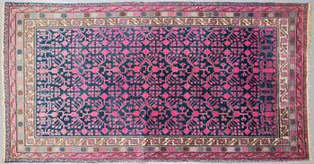 MATTA, antik, Khotan/Östturkmensk, ca 372 x 189 cm.