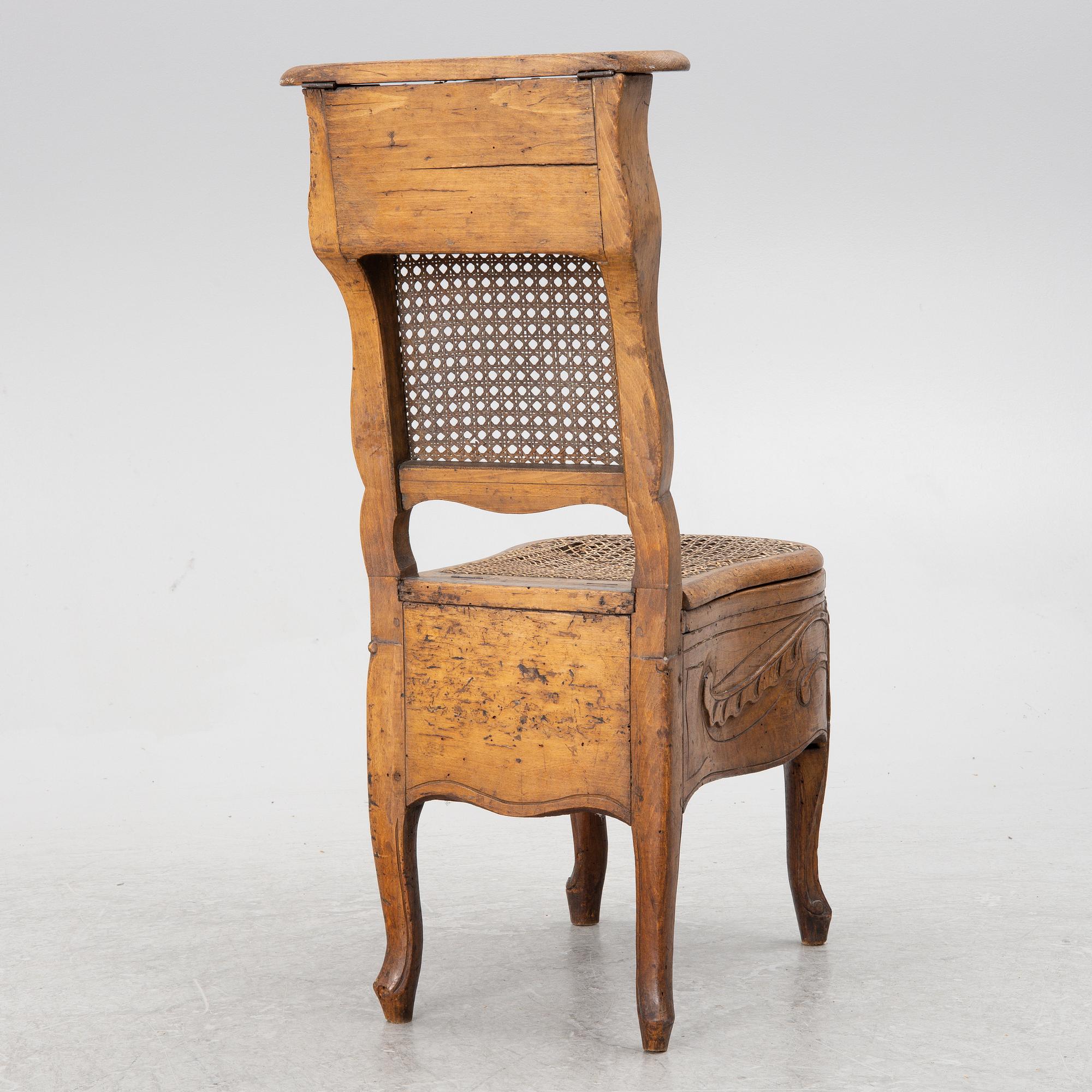A Bidet, Louis XV, 18th century.