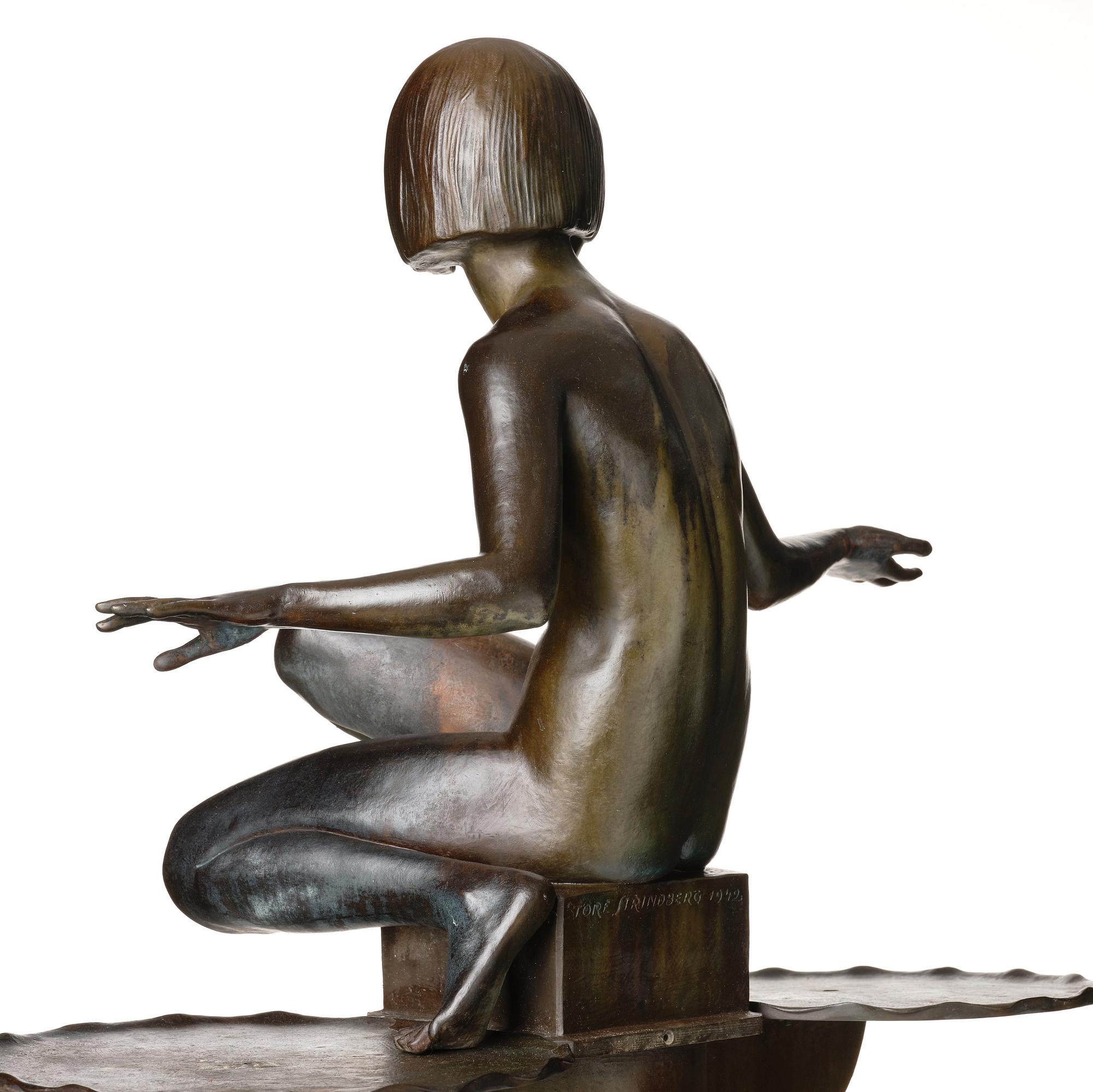 Tore Strindberg, "Flicka med fågelbad" (Girl with birdbath).