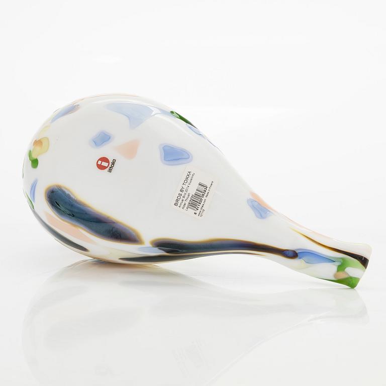 Oiva Toikka, vuosilintu ja muna 2014, "Leppärastas", signeerattu O. Toikka Nuutajärvi.