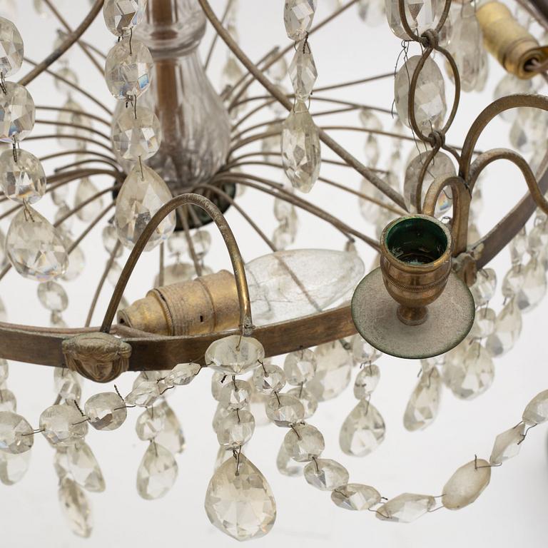 A Gustavian style chandelier, early 20th Century.