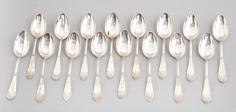 MATSKEDAR, 16 st, snarlika, silver, svenska stämplar, tidigt 1900-tal. Vikt ca 1039 gram.