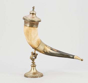 DRYCKESHORN, ben och nysilver, omkring 1900.