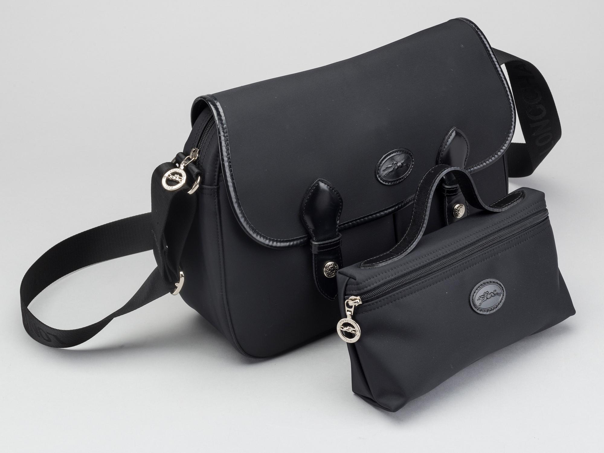 LONGCHAMP, väska samt necessär.
