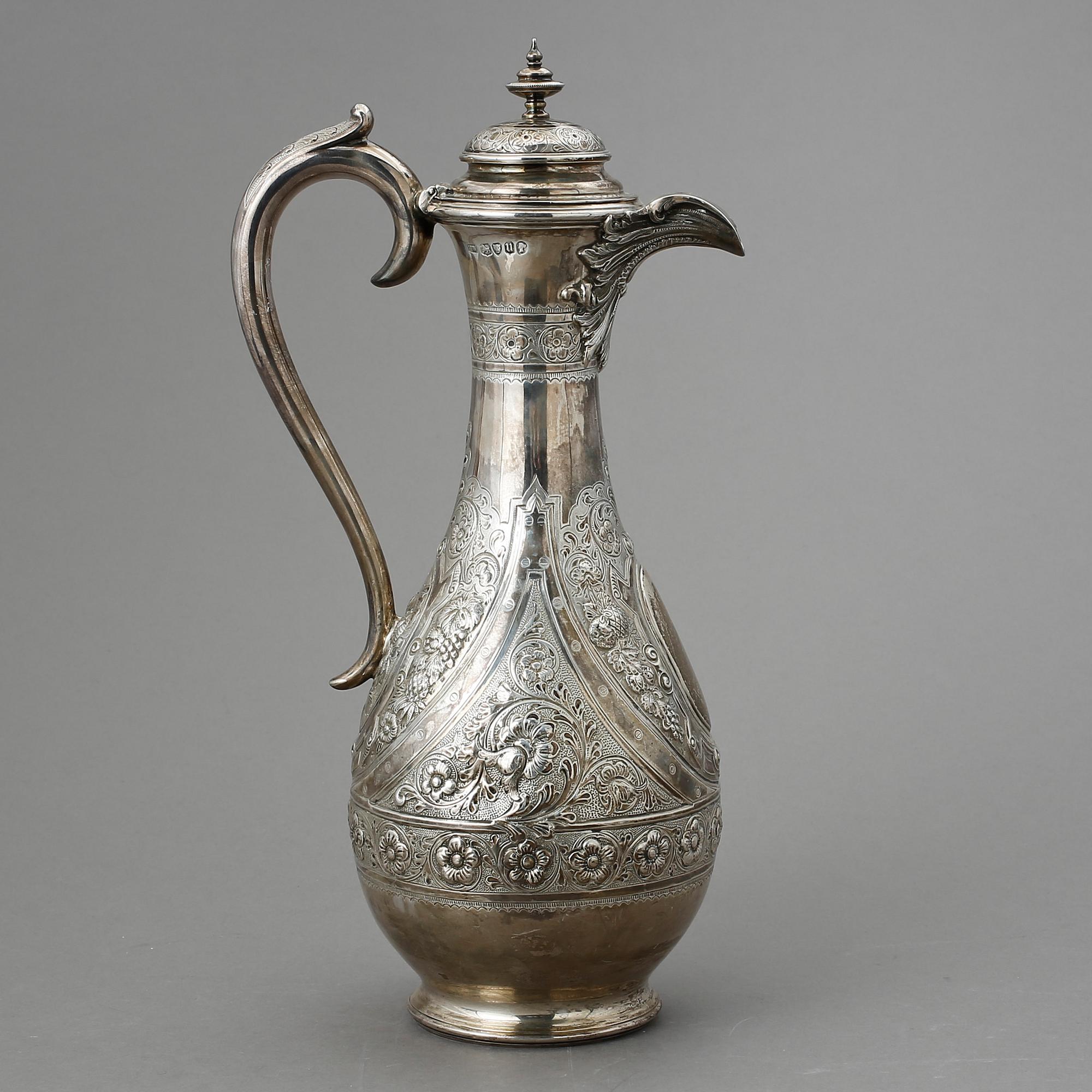 VINKANNA, silver. Horace Woodward, London, England, 1875. Vikt 831 g.
