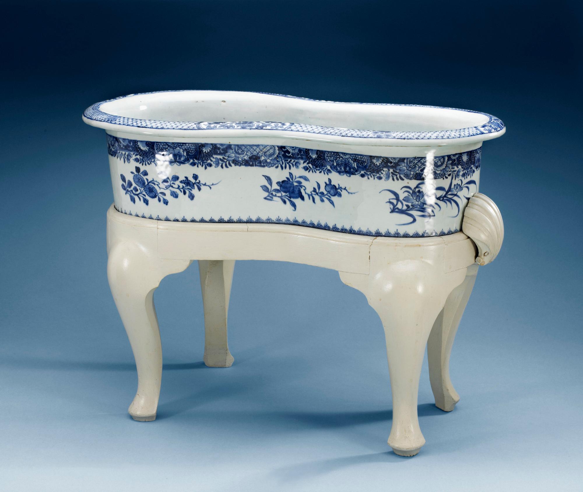 BIDÉ, kompaniporslin. Qing dynastin, Qianlong (1736-95).