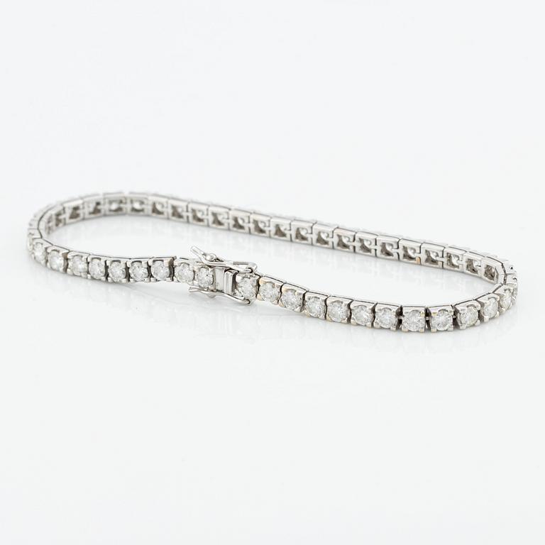 Tennis bracelet, with brilliant-cut diamonds, total approx. 4.80 ct.