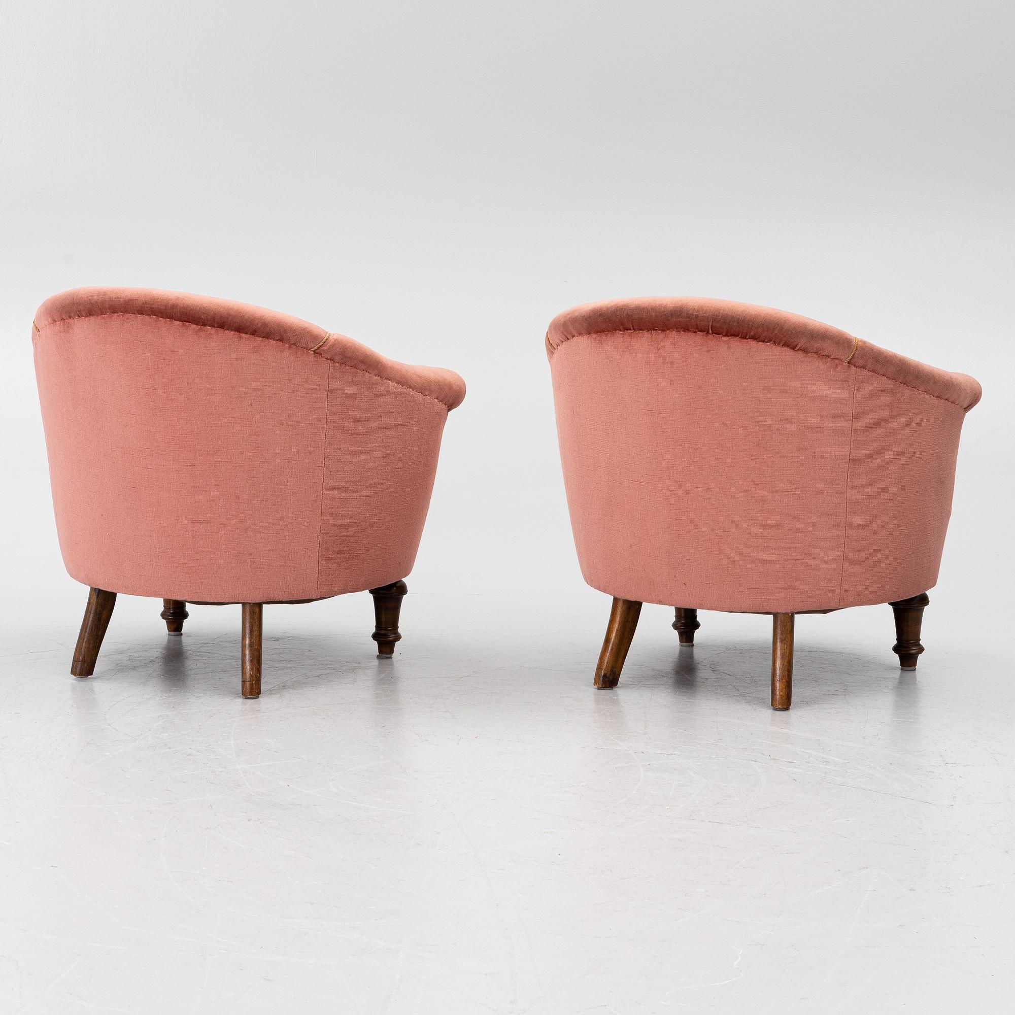 Armchairs, a pair, 1930s/40s.
