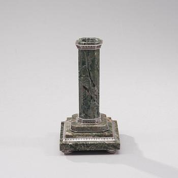 LJUSSTAKE, marmor, silvermonteringar, stämplad A. Tillander Helsingfors 1928.