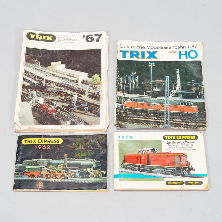 Modelljärnväg med tillbehör, Trix Express, skala HO, Tyskland, 1900-talets mitt.