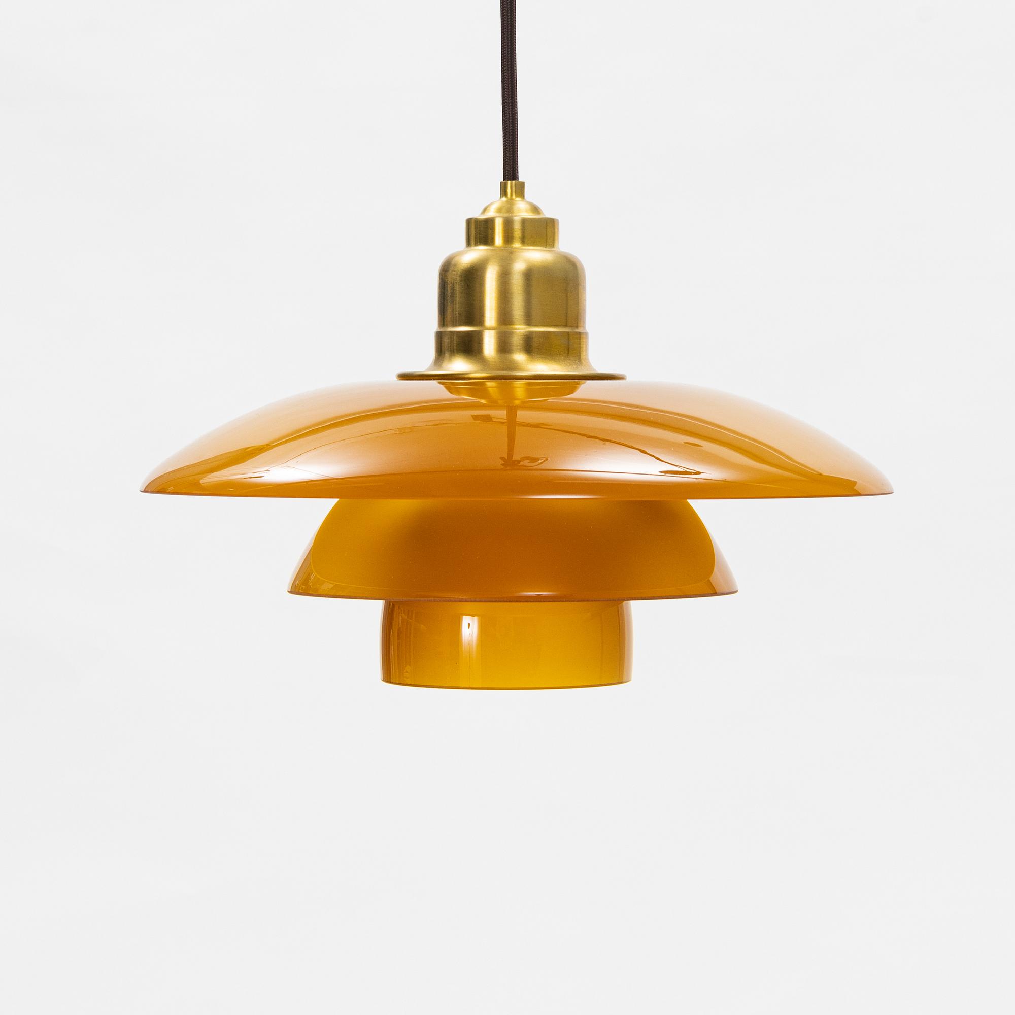 Poul Henningsen, taklampa, "PH 3½-3 Limited Edition", Louis Poulsen, Danmark, 2017.