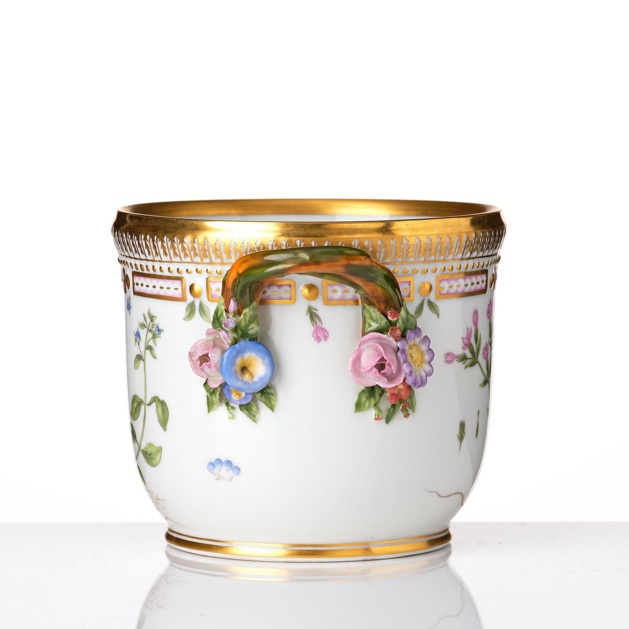 A Royal Copenhagen 'Flora Danica' wine cooler/flower pot, Denmark, 20th Century.
