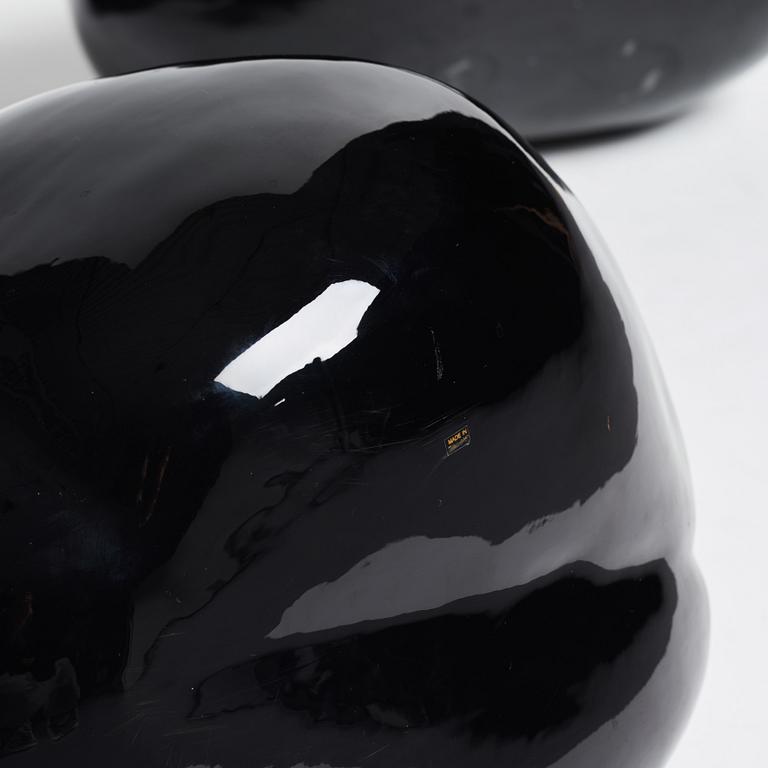 Alexander Lamont, "Lustre stones" 3 pieces, 21st Century.