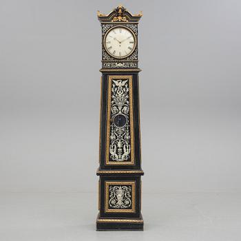 GOLVUR, empire, 1800-talets första hälft.