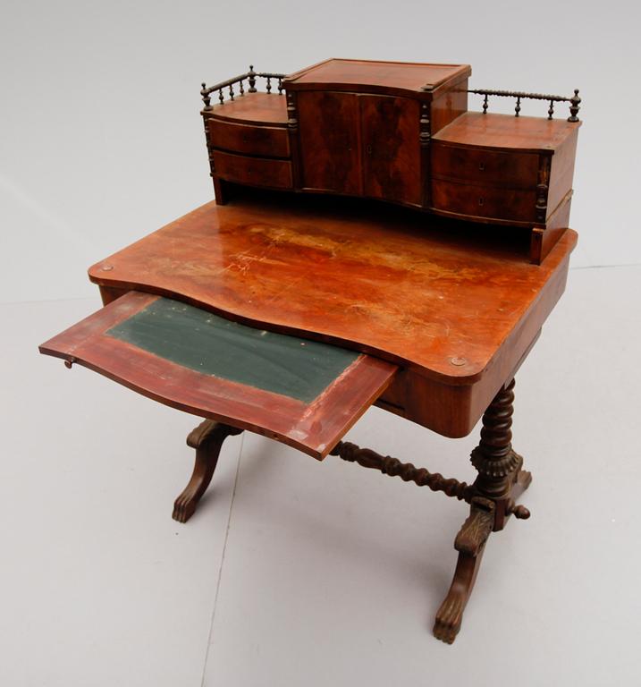 SKRIVBORD, Biedermeier, 1800-talets mitt.