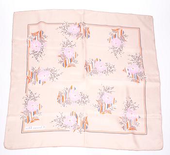 SCARF, Christian Dior.