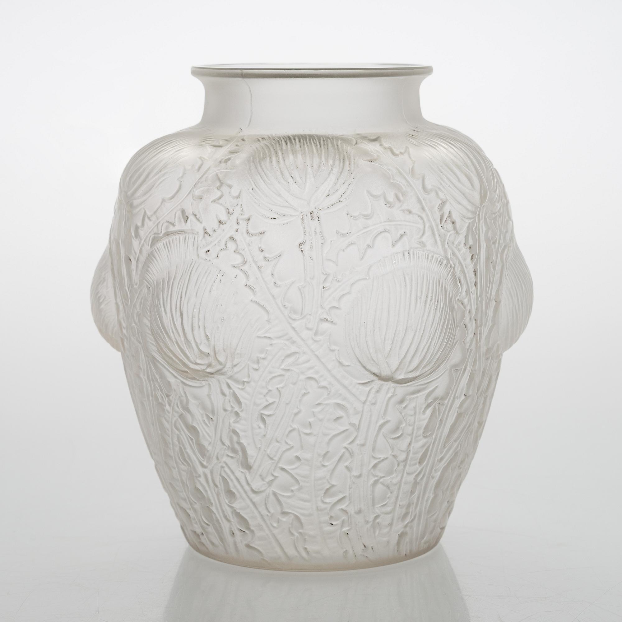 René Lalique, a 'Domrémy' glass vase, 1926.