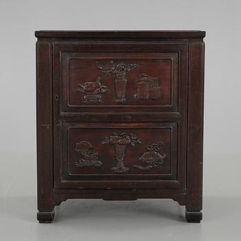 BYRÅ, hardwood, Kina, 1900-tal.