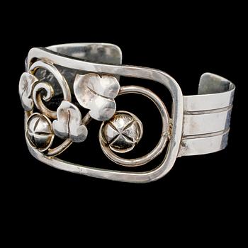 ARMBAND, silver, Juvelfabriken AB, Stockholm, 1940. Vikt 30 g.