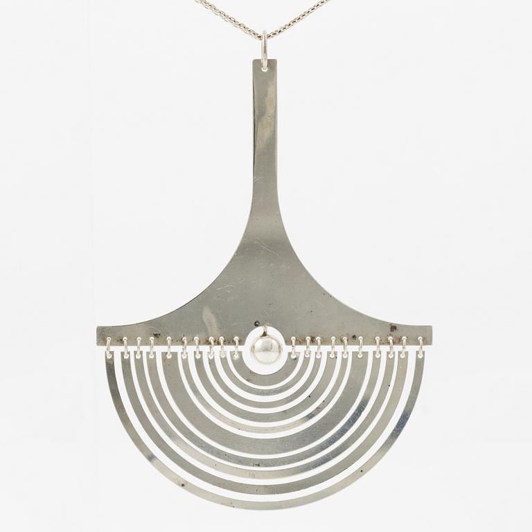 Tapio Wirkkala, Pendant "Crescent moon", sterling silver, NW Finland 1973.