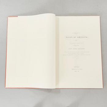The book "The Birds of America", volume II, by John James Audubon, numbered 178/500, 1973.