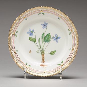 A set of six Royal Copenhagen, 'Flora Danica' dishes, Denmark, 20th Century.