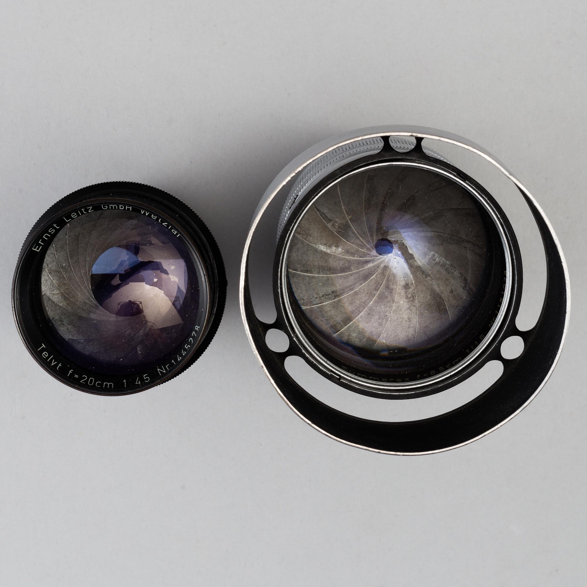 LEICA IIIf, 1950-51, with several objectives and acessoaries.