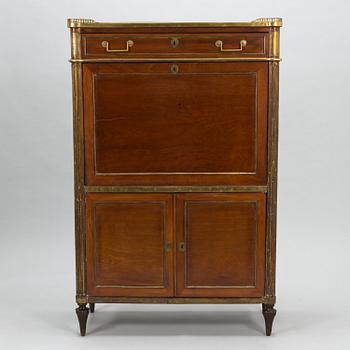 A Directory style mahogany bureau (France 1795-1799).