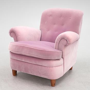 Josef Frank, a model '336' armchair, Firma Svenskt Tenn.