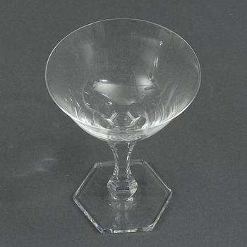 Elis Bergh, a 38-piece 'Gustaf Adolf' glass service, Kosta.