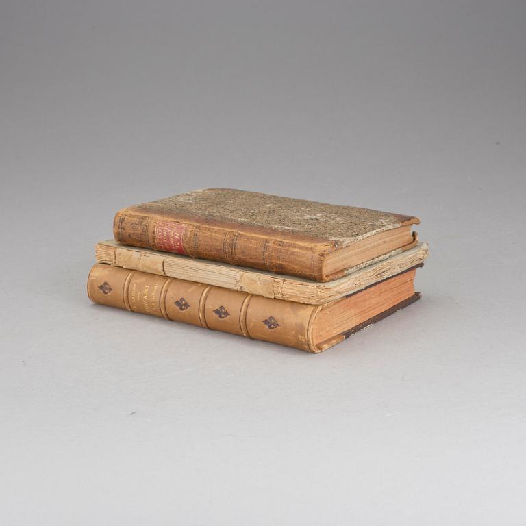 BÖCKER, 3 vol, bla Anecdotes Historiques Militaires..., av Raynal, Amsterdam 1754.