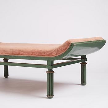 Swedish Grace, a lacquered daybed, 1920-30s.