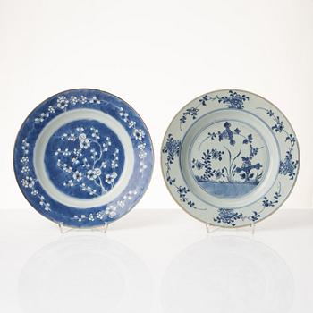 Tallrikar, sex stycken, kompaniporslin, Kina, Qingdynastin, 1700-tal.