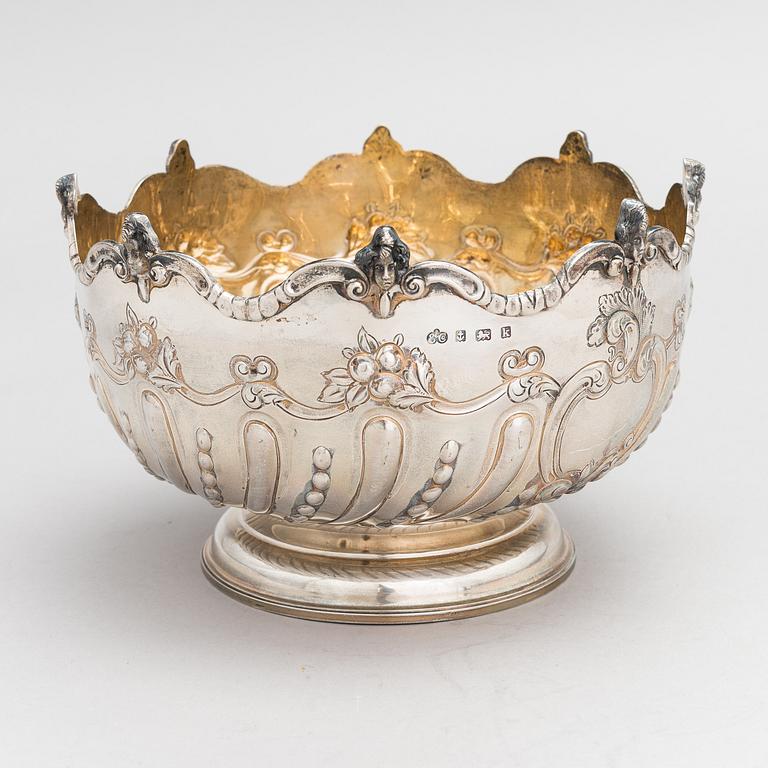 Malja, hopeaa, Elkington & Co, Birmingham 1909. Leimattu A. Tillander.