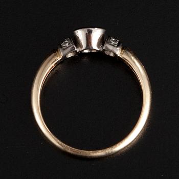 RING, 14K guld/vitguld. Briljantslipade diamanter ca 0.10 ct. Finland 1996. Vikt 3,0 g.