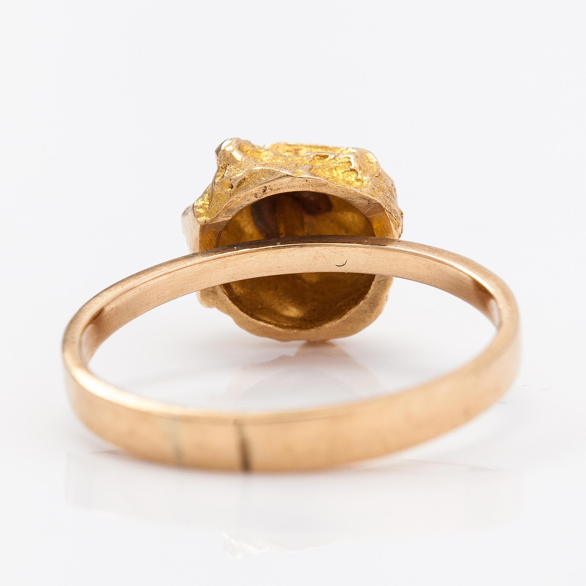Björn Weckström, Ring "Nugget", 14K guld. Lapponia 1974.